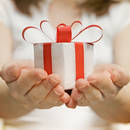 Jak wybrać trafiony i niedrogi prezent?