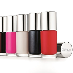 Odpowiednie malowanie paznokci