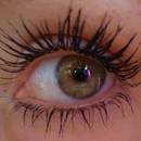 W jaki sposób dobrze pomalować dolne rzęsy?