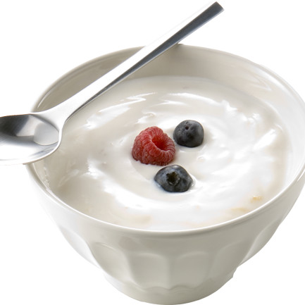 Jak w nietypowy sposób wykorzystać jogurt naturalny?