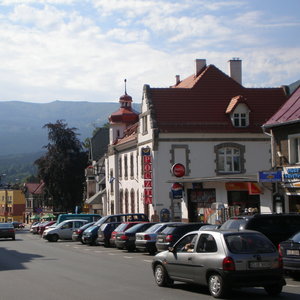 Jak dojechać, co zjeść, gdzie nocować?