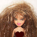 Jak zadbać o fryzurę lalki?