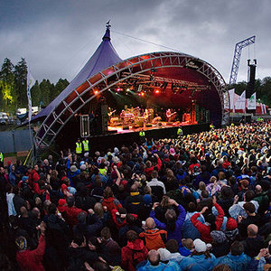 Przegląd letnich festiwali – na który warto się wybrać?