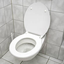 Jak wykorzystać coca colę do czyszczenia toalety?