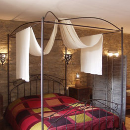 Baldachimy w różnych stylach