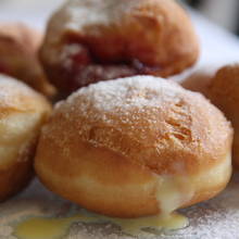 Dlaczego jedzenie pączków jest niezdrowe?