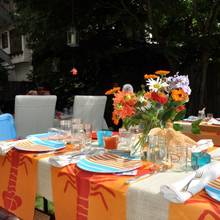 Jak ułatwić sobie organizację przyjęcia w ogrodzie?