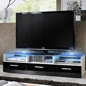 Jak należy czyścić sprzęt RTV i komputerowy?