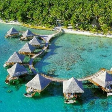 Dlaczego warto wybrać się w romantyczną podróż na Tahiti?