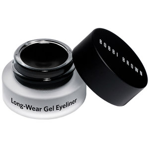 W jaki sposób można odświeżyć zaschnięty eyeliner w żelu?