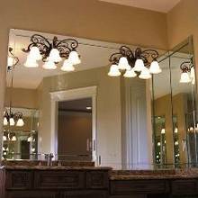 Jak sobie poradzić z czyszczeniem lustra?