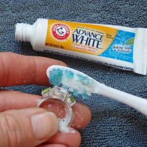 Czyszczenie srebra i biżuterii