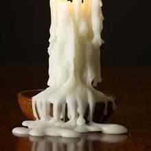 Jak usunąć plamy z wosku?