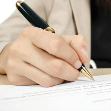 W jaki sposób rozwiązać umowę o pracę?