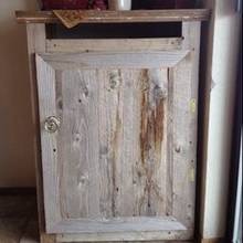 Co można zrobić ze starą szafką?