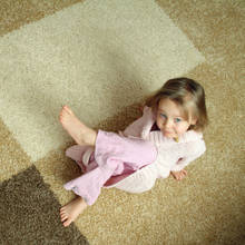 Jak oczyścić wykładzinę dywanową z plam?