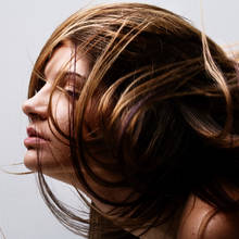 Jak możesz zapobiec wypadaniu włosów?