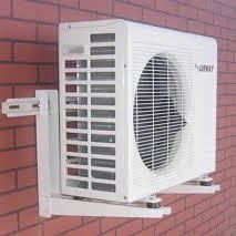 Jak obniżyć temperaturę w mieszkaniu?