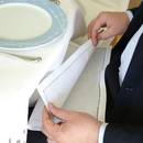 W jaki sposób używać serwetki w restauracji?