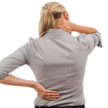 Sposoby unikania bólu pleców przy pracy na komputerze