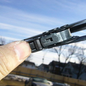 Jak wymienić wycieraczki?