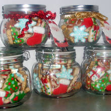 Jak zrobić bożonarodzeniowy słoik z pingwinem?