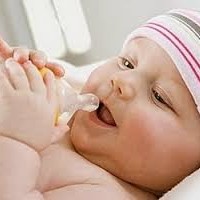 Przyczyny czkawki u niemowląt