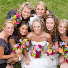 Jak się odpowiednio ubrać, idąc na wesele?