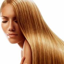 Domowe sposoby na rozdwajające się końcówki włosów