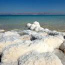 Domowe zabiegi pielęgnacyjne z użyciem soli morskiej