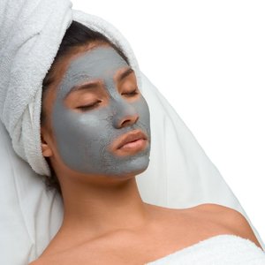 Słone maseczkii peelingi