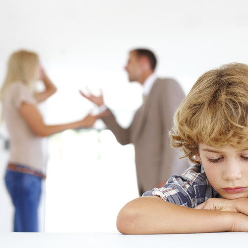 Jak pomóc dziecku przetrwać rozwód rodziców?