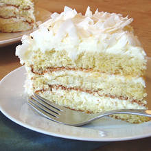 Przepis na kokosowe ciasto na herbatnikach bez pieczenia