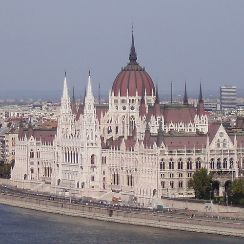 Węgierski parlament