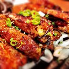 Przepis na karkówkę w sosie i z surówką z kapusty