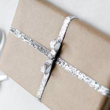 Jak elegancko zapakować prezent?