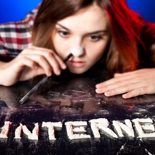 Jak rozpoznać symptomy uzależnienia od internetu?
