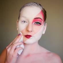 Czym można zastąpić mleczko do demakijażu?