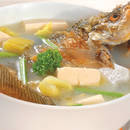 Jak ugotować zupę rybną z karpia?