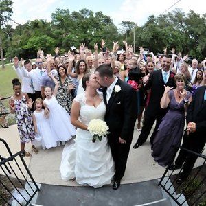 Z osobą towarzyszącą czy bez?