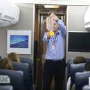 Jak zwiększyć szanse na przeżycie katastrofy lotniczej?