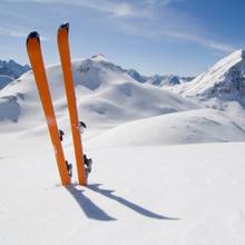 Jak prawidłowo dbać o narty?