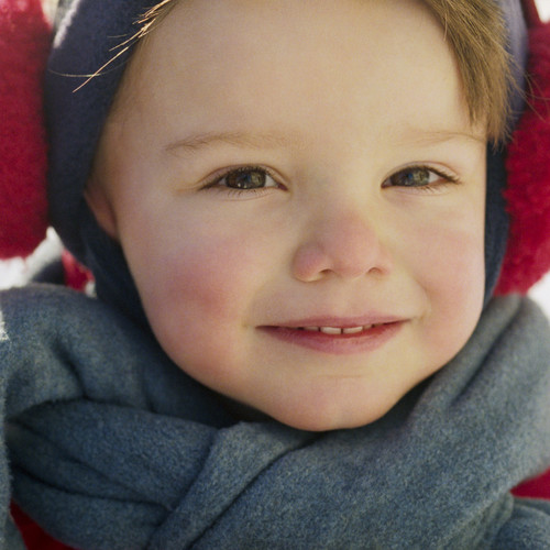 Jak pielęgnować skórę dziecka w czasie zimy?