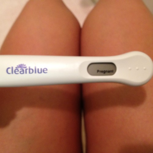 Kiedy i jaki test ciążowy najlepiej wykonać?
