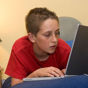 Dostęp do treści pornograficznych