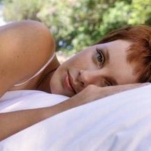 Połóż się na boku