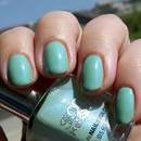 Jak rozwiązać problem pęcherzyków powietrza na lakierze do paznokci?