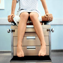 Jak przygotować się do pierwszej wizyty u ginekologa?