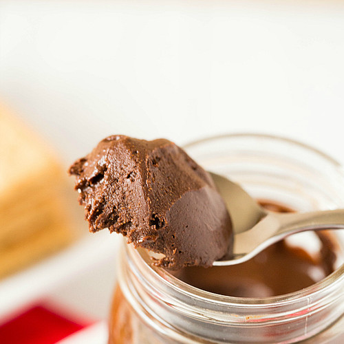 Przepis na domowy krem czekoladowy à la Nutella