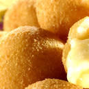 Przepis na bolinhas de queijo (kuleczki serowe)